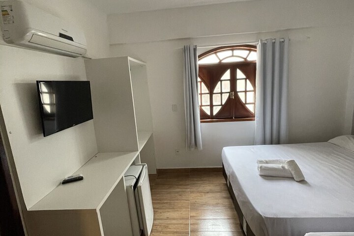 Room 8 of 22