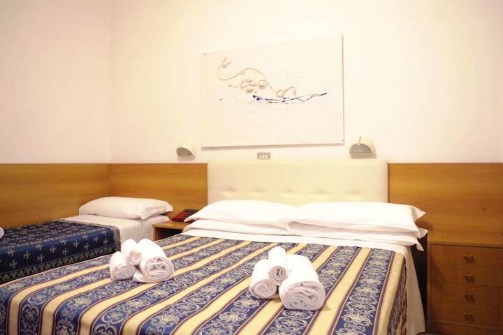 Room 20 of 73