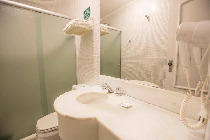 Room 14 of 26