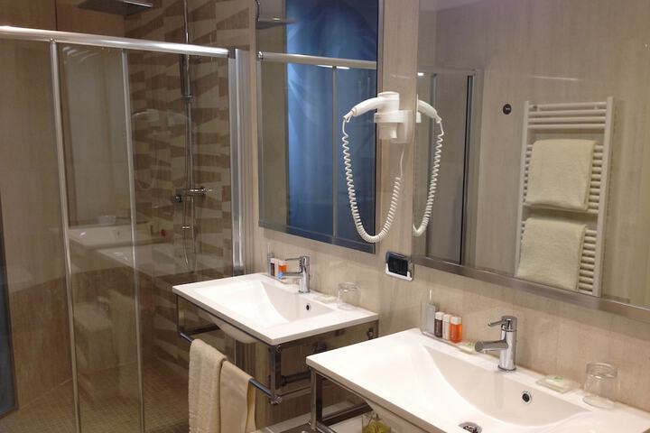 Bath Interior