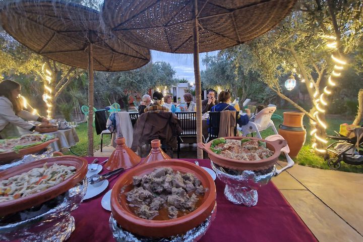 Dining 76 of 94