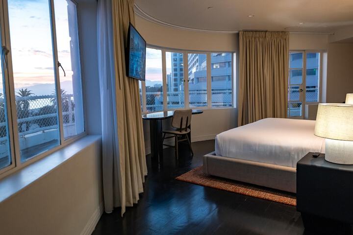 Room 58 of 178