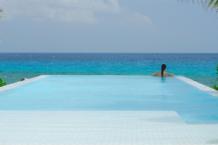 Pool 34 of 39