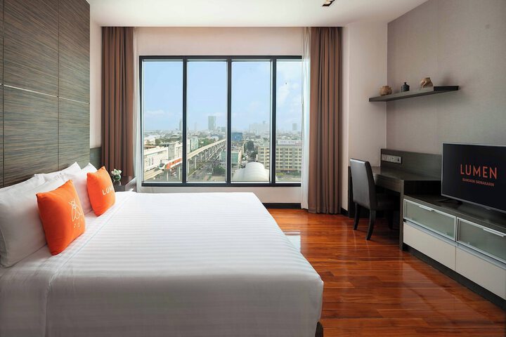 Room 4 of 39