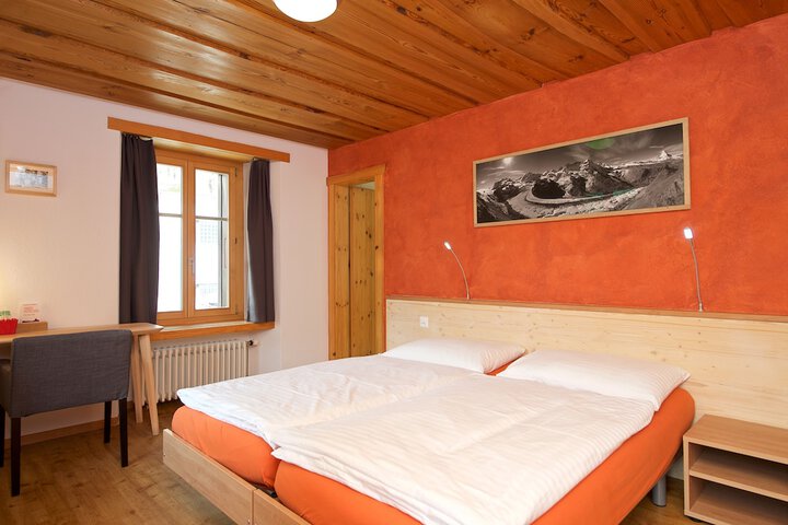 Room 12 of 61