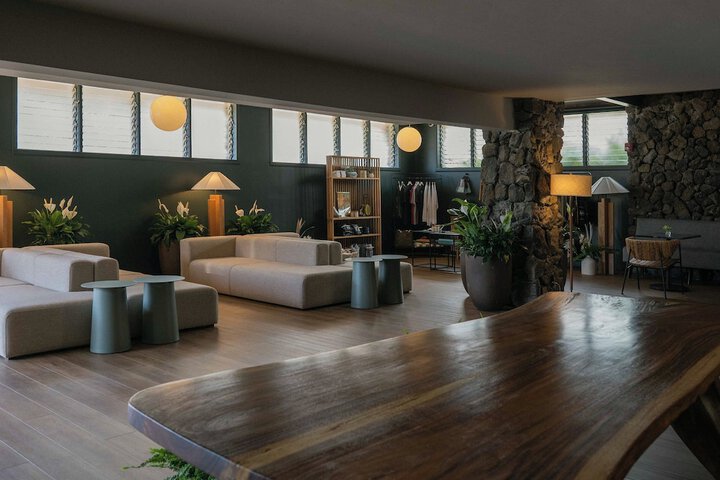 Hotel Interior 11 of 96