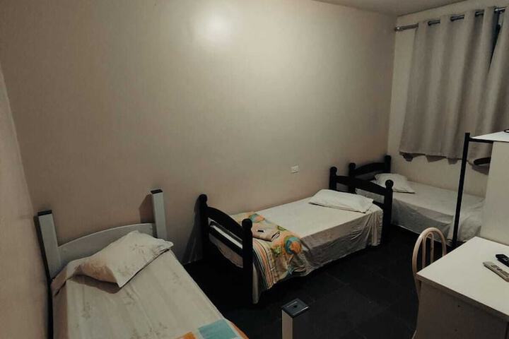Room 27 of 64