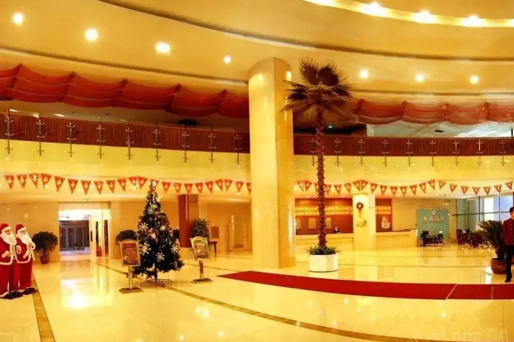 Hotel Interior 2 of 14