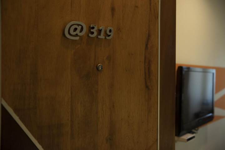 Room 17 of 50