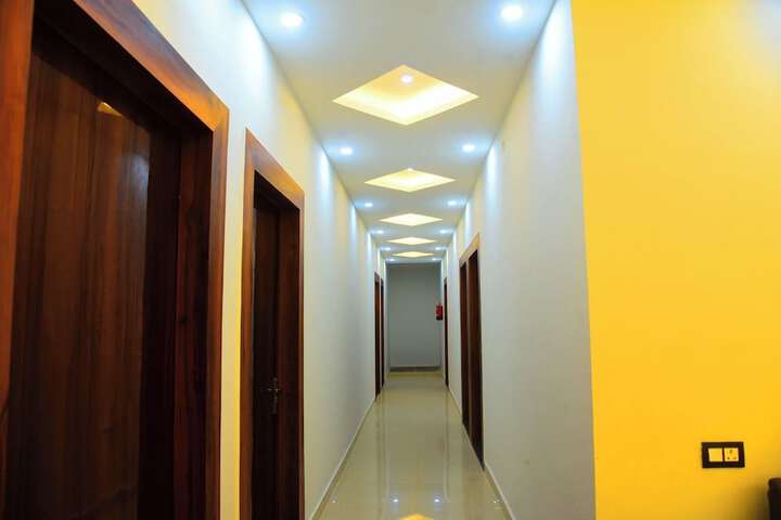 Room 50 of 65