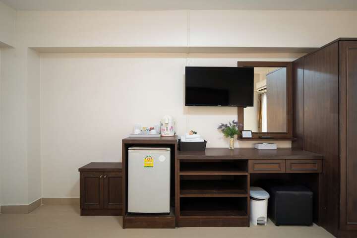 Room 34 of 67