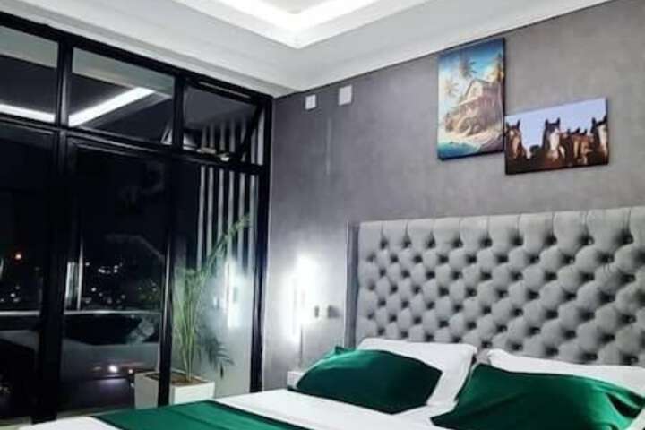 Room 11 of 29