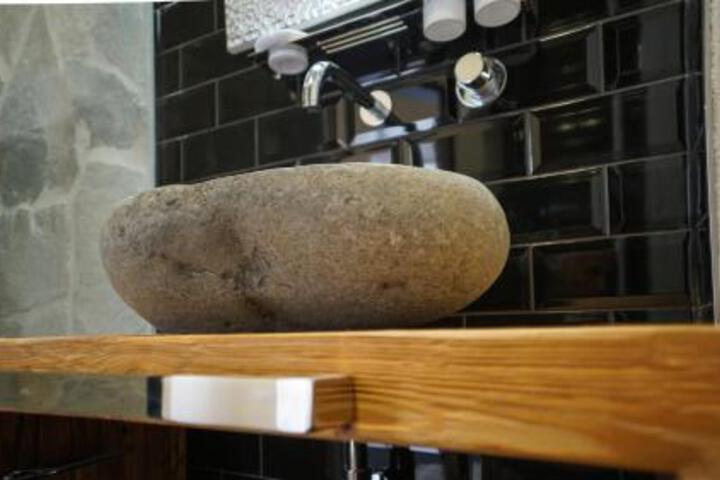 General 81 of 128