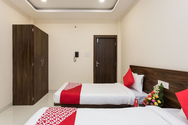 Room 17 of 20