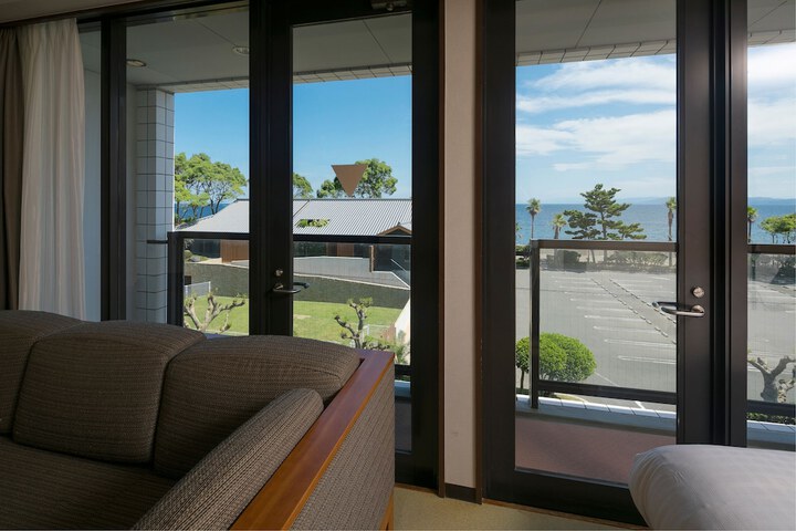 Room 20 of 73