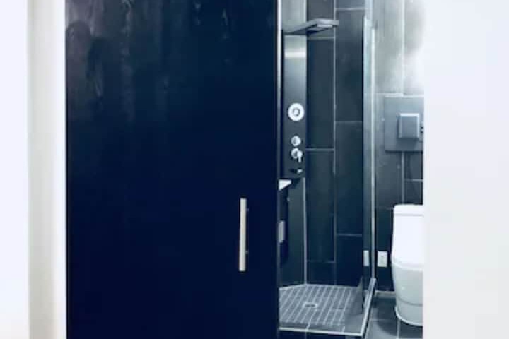 Room 14 of 23