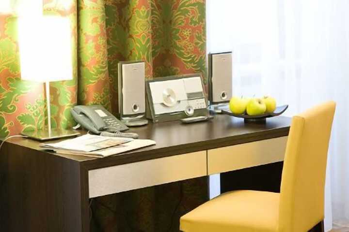 Room amenity