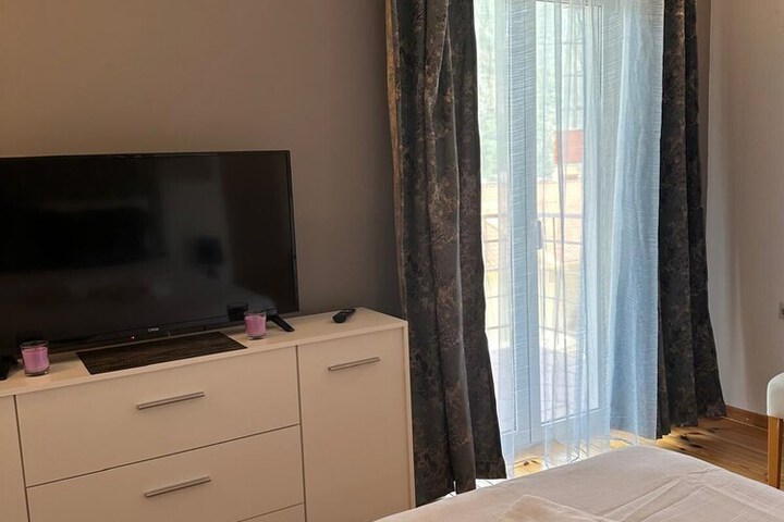 Room 19 of 44