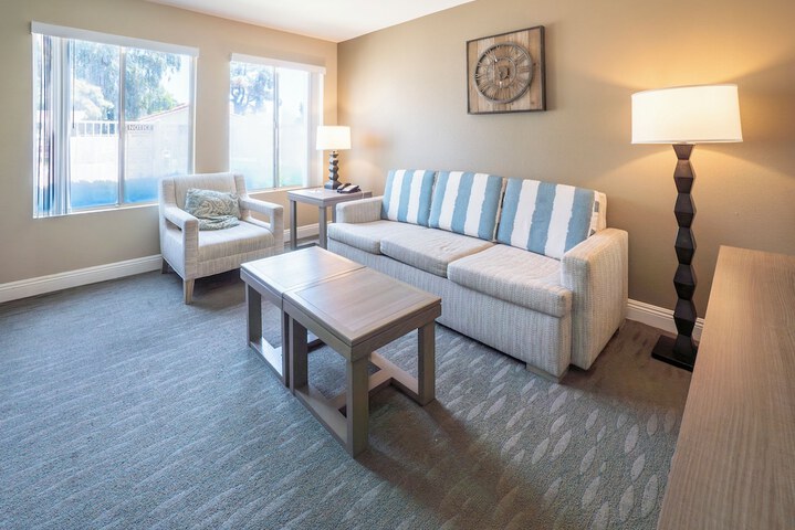 Room 12 of 39