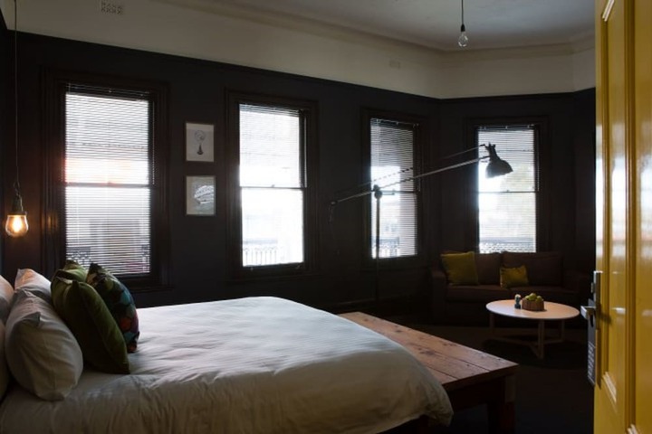 Room 8 of 37