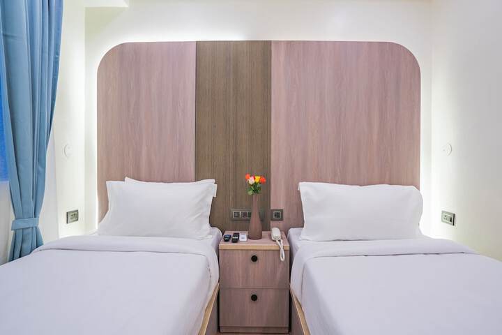 Room 10 of 54
