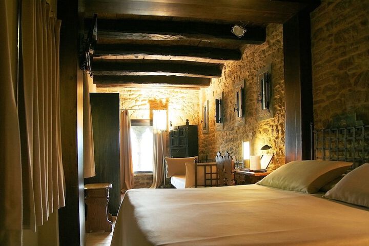 Room 28 of 57