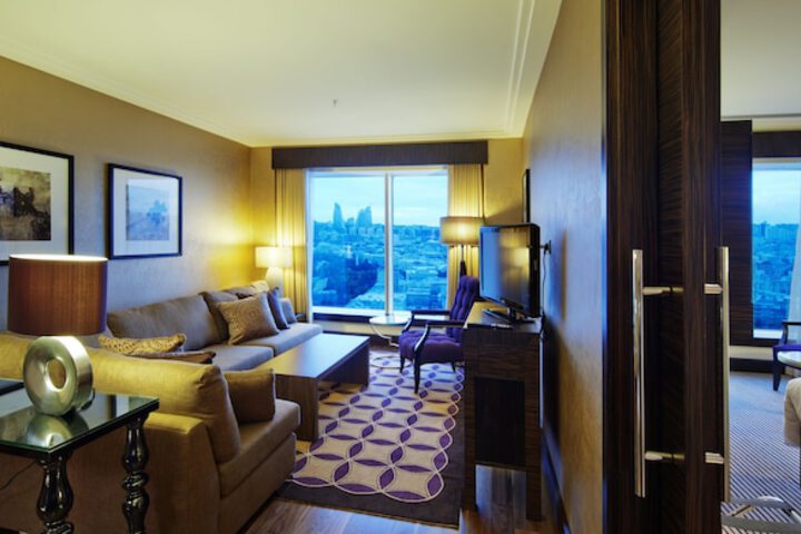 Room 55 of 130