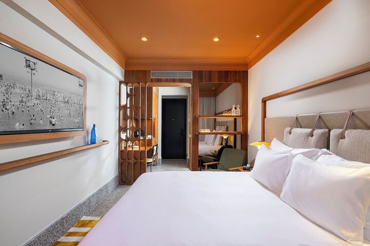 Room 29 of 39