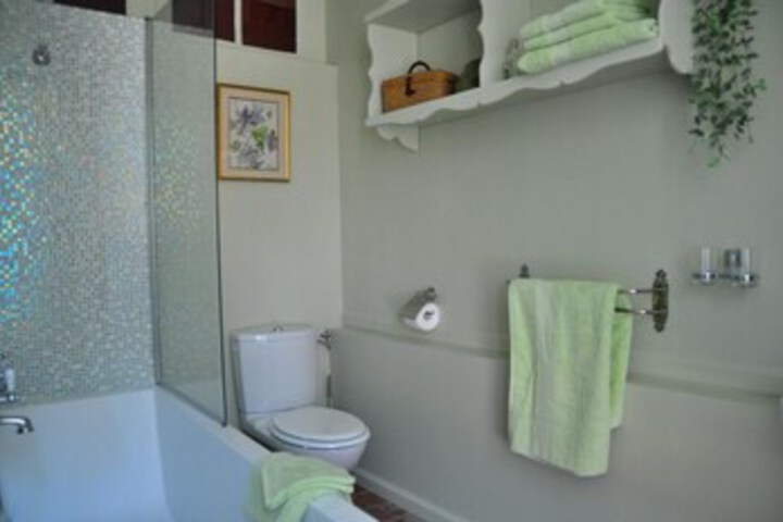 Room 4 of 53