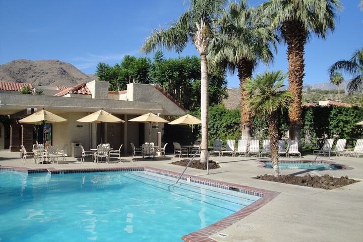 Pool 31 of 45