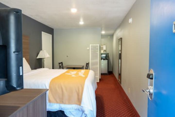 Room 64 of 129