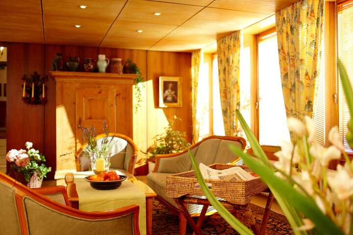 Hotel Interior 3 of 33