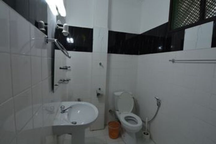 Bathroom Interior Photo