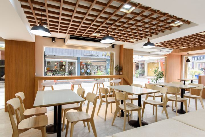 Dining Photos