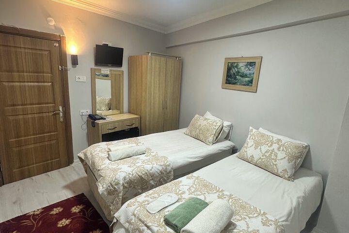 Room 14 of 41