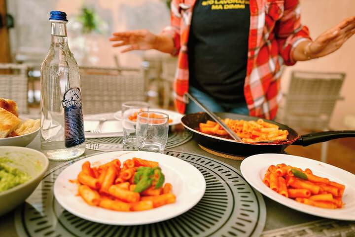 Dining 49 of 64