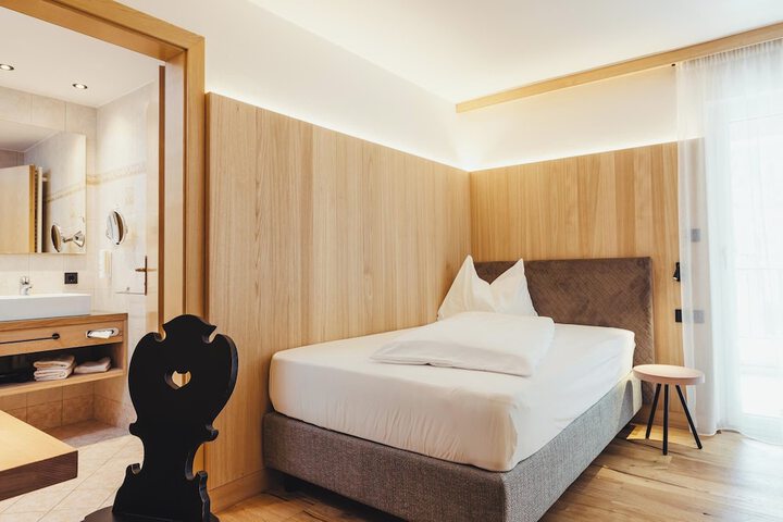 Room 14 of 59