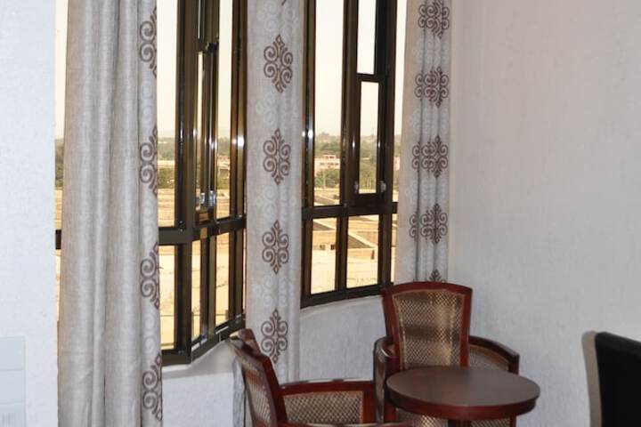 Room 21 of 49