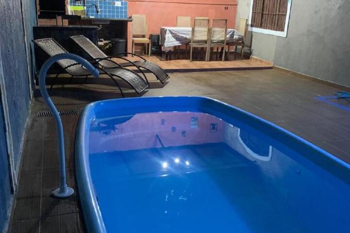 Casa em Peruibe 3 dormitórios sendo 1 suite Pe na Areia
