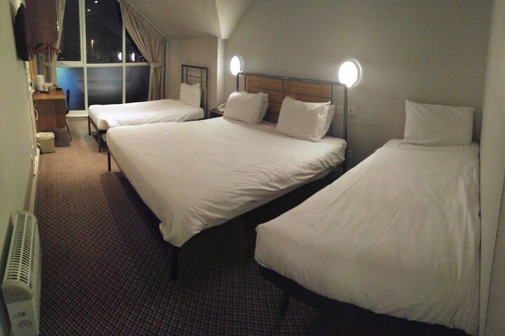 Room 101 of 236