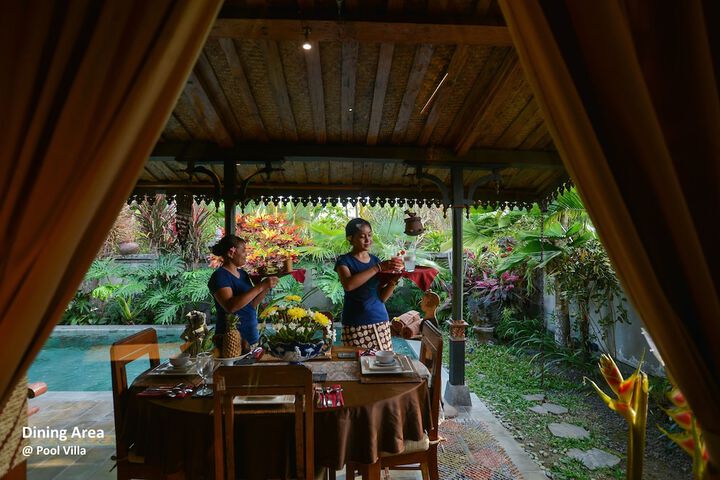 Dining Photos