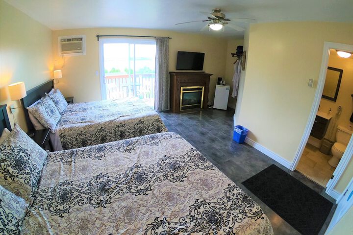 Room 17 of 53
