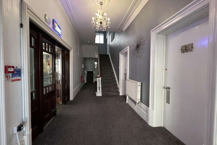 Ballroom/Hall 46 of 54