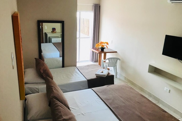 Room 8 of 75