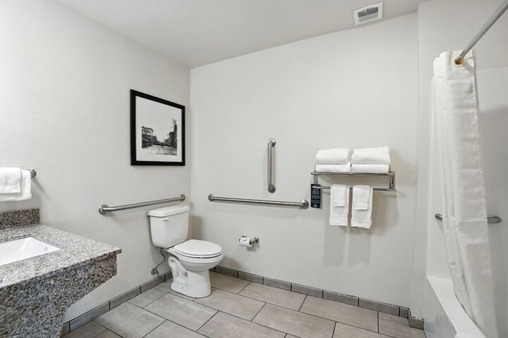 Room 60 of 109