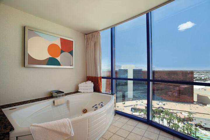 Remodeled King Suite (2 of 58)