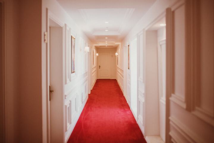Ballroom/Hall 92 of 112