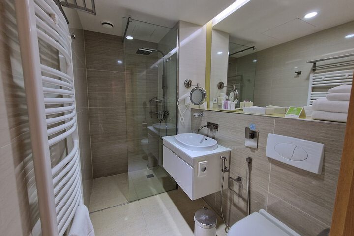 Room 14 of 46