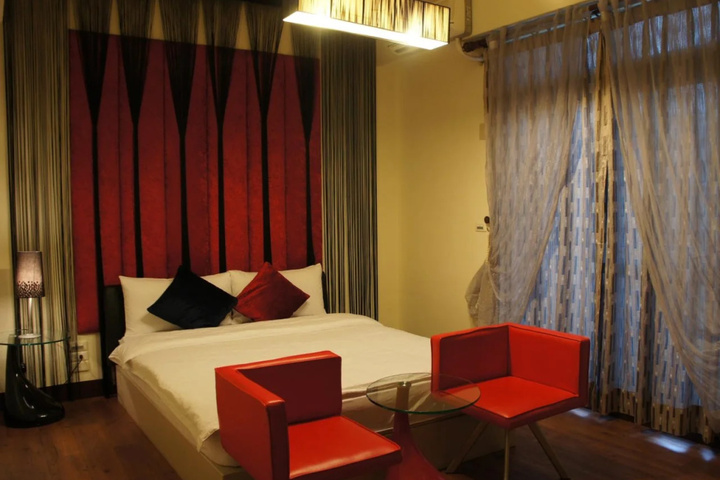 guest_rooms