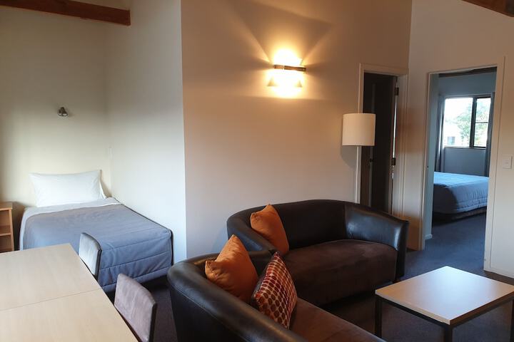 Room 15 of 52